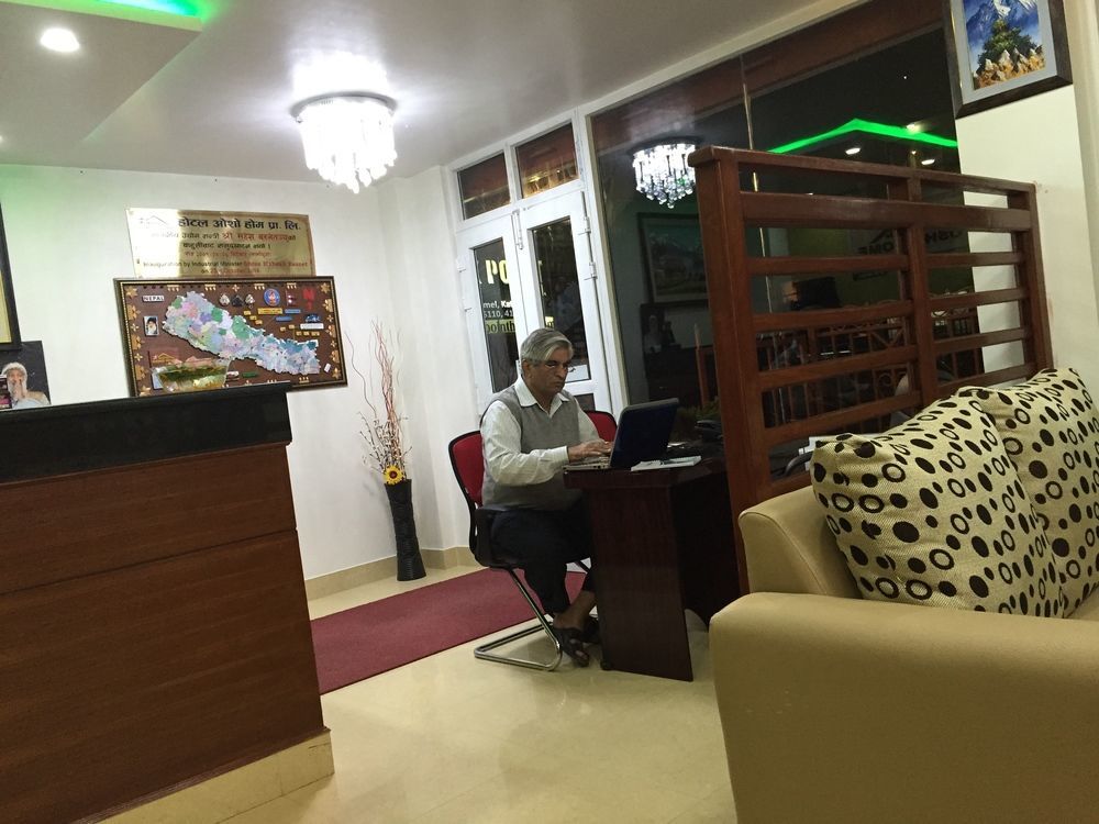 Hotel Osho Home Kathmandu Buitenkant foto
