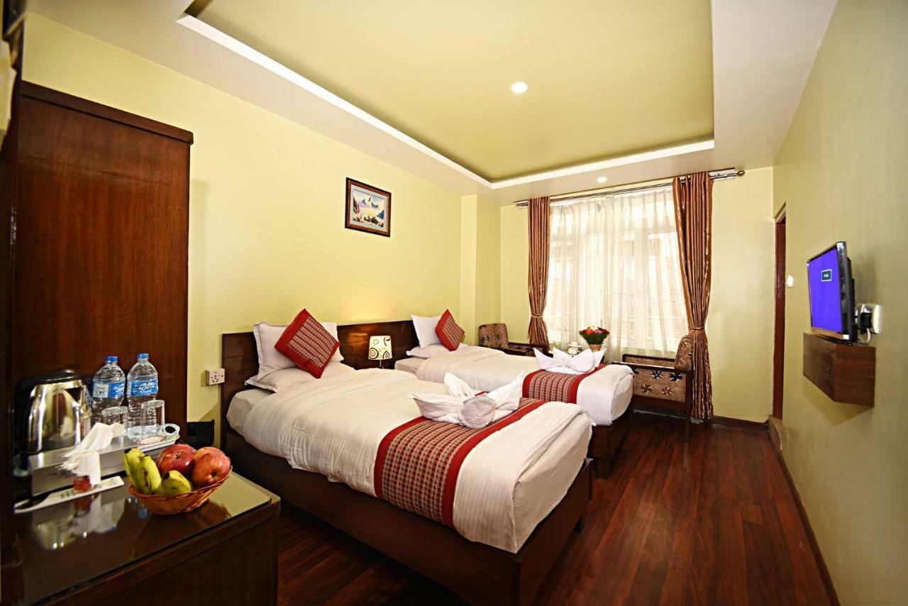 Hotel Osho Home Kathmandu Buitenkant foto